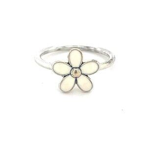 Pandora Daisy Ring !!!!! RARE AND RETIRED !!!!!!!!!!